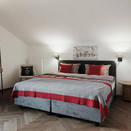 Mountain King 키츠부헬