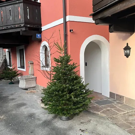 아파트 Mountain King