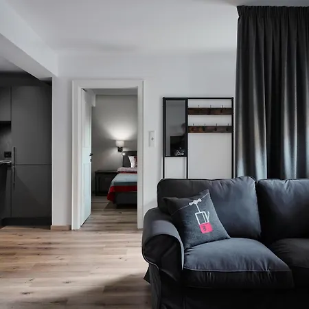 Mountain King 키츠부헬