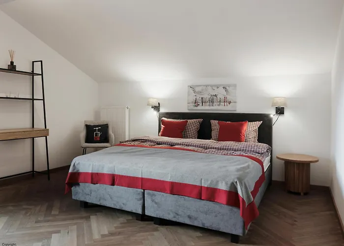 Mountain King Kitzbühel